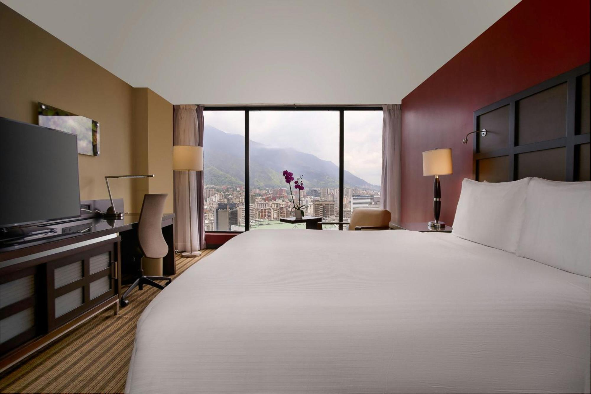 Renaissance Caracas La Castellana Hotel Exterior photo